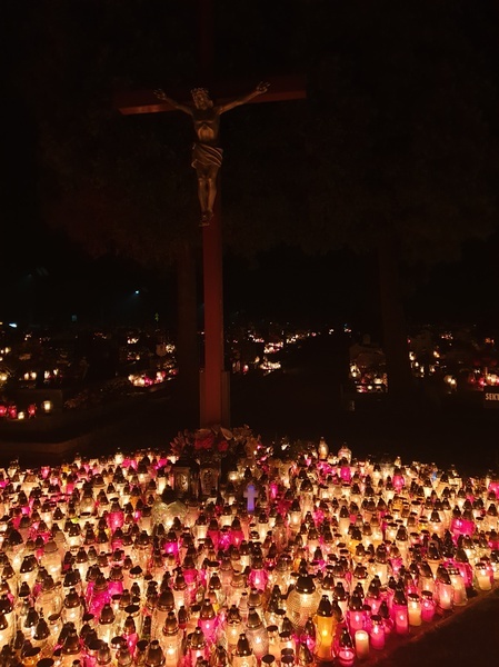Śląskie cmentarze