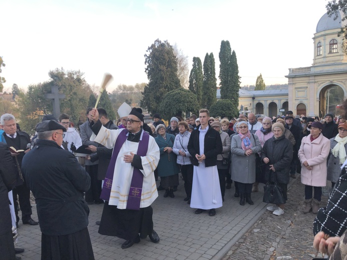 Bp Pindel we Wszystkich Świętych na cieszyńskim cmentarzu - 2019