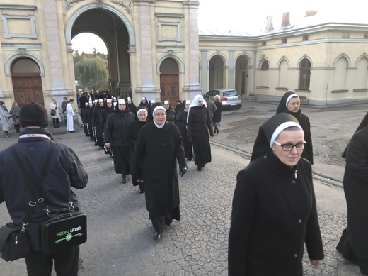 Bp Pindel we Wszystkich Świętych na cieszyńskim cmentarzu - 2019