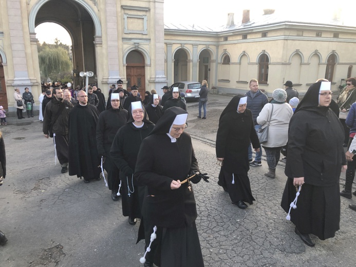 Bp Pindel we Wszystkich Świętych na cieszyńskim cmentarzu - 2019