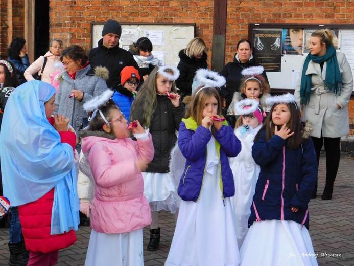 Korowód Wszystkich Świętych w Nowej Soli