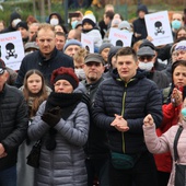 Protest ekologiczny "Benzen nas zabija"