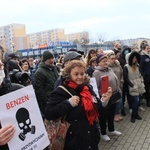 Protest ekologiczny "Benzen nas zabija"