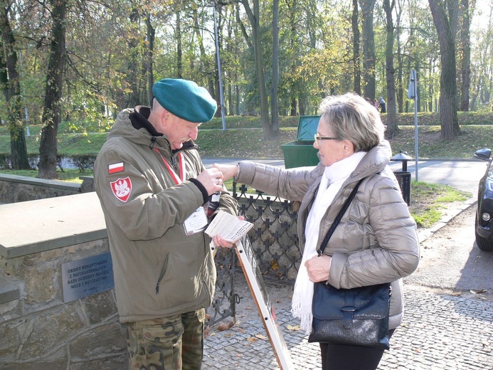 Kwesta na sandomierskich nekropoliach