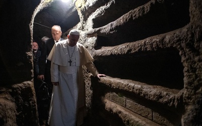 Franciszek w katakumbach Pryscylli