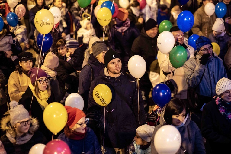 Marsz Wszystkich Świętych w Kątach Wrocławskich