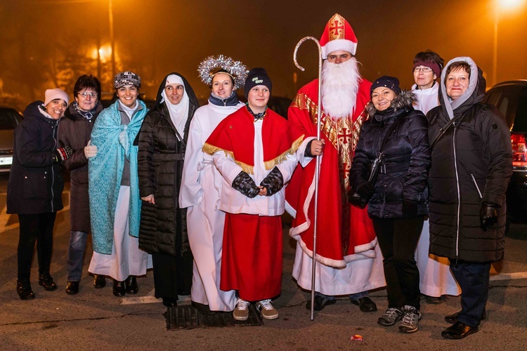 Marsz Wszystkich Świętych w Kątach Wrocławskich