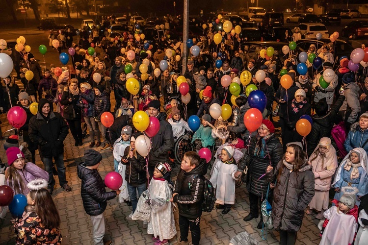 Marsz Wszystkich Świętych w Kątach Wrocławskich