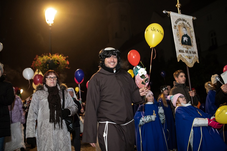 Marsz Wszystkich Świętych w Kątach Wrocławskich