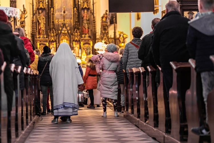 Marsz Wszystkich Świętych w Kątach Wrocławskich