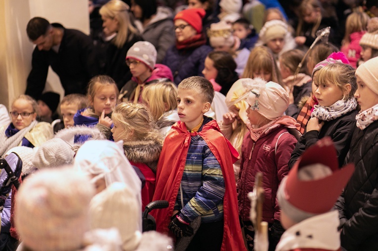Marsz Wszystkich Świętych w Kątach Wrocławskich