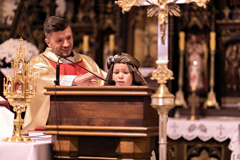Marsz Wszystkich Świętych w Kątach Wrocławskich