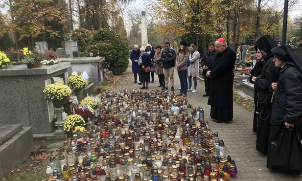 Kard. Dziwisz: Dom Jana Pawła II szkołą zwyczajnej świętości