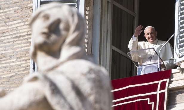 Papież: Z miłosierdziem wychodźmy ku tym, którzy pobłądzili