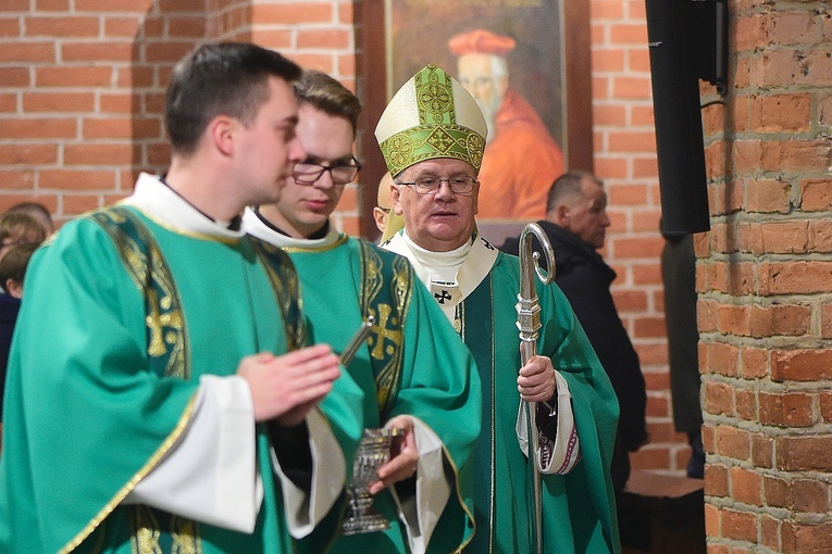 Pontyfikalna Msza św. w intencji zmarłych biskupów i kanoników