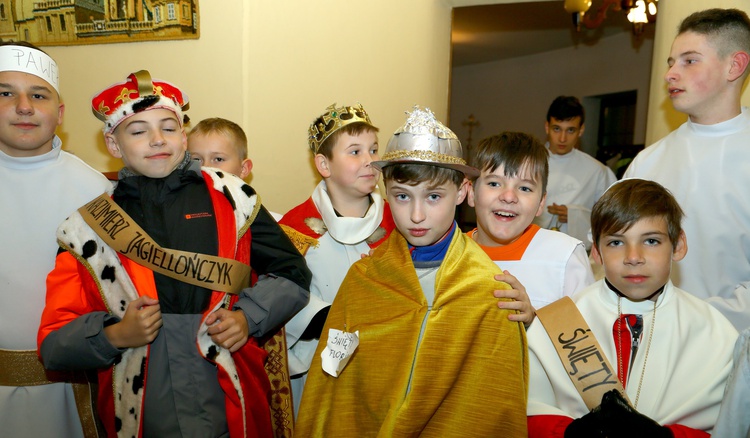 Orszak świętych w Wierzchosławicach