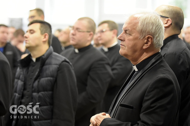 Rekolekcje dla księży z abp. Rysiem w Ząbkowicach Śl.
