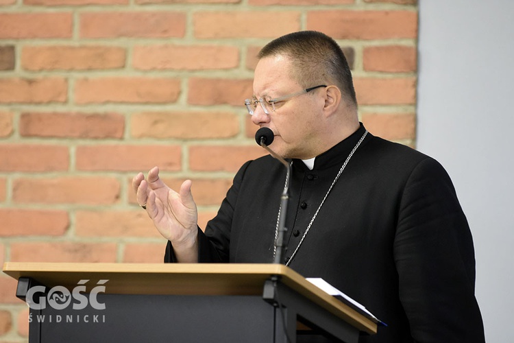 Rekolekcje dla księży z abp. Rysiem w Ząbkowicach Śl.