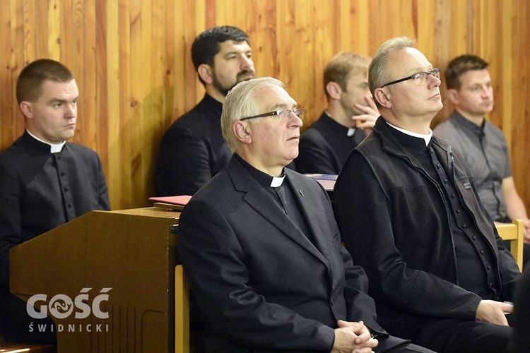 Rekolekcje dla księży z abp. Rysiem w Ząbkowicach Śl.