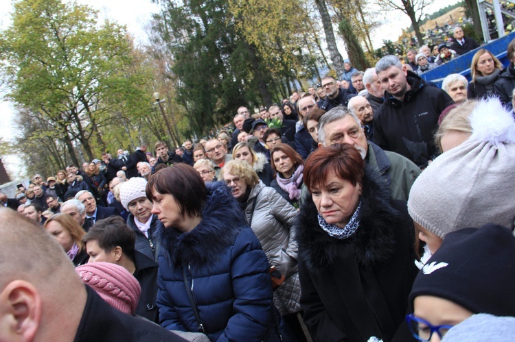 Pogrzeb ks. Piotra Lewańczyka