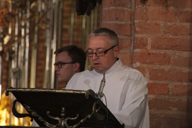 Abp Marek Jędraszewski w bazylice św. Brygidy