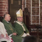 Abp Marek Jędraszewski w bazylice św. Brygidy