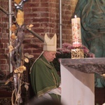 Abp Marek Jędraszewski w bazylice św. Brygidy