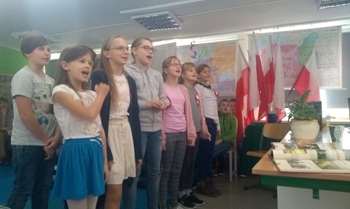 Balony i hymn dla Niepodległej