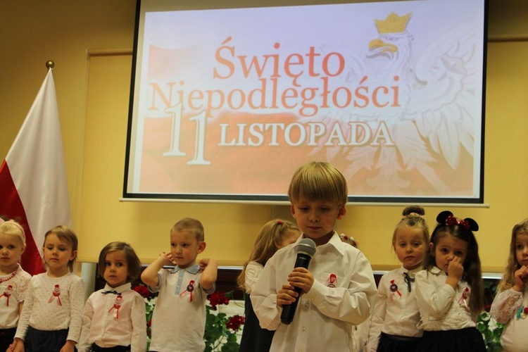 Święto Niepodległości w przedszkolu prezentek