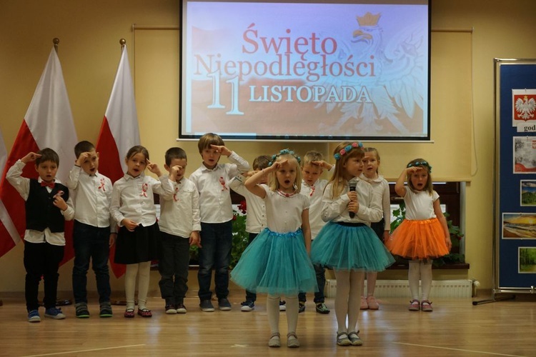 Święto Niepodległości w przedszkolu prezentek