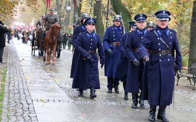 W marszu uczestniczyły grupy rekonstrukcyjne.