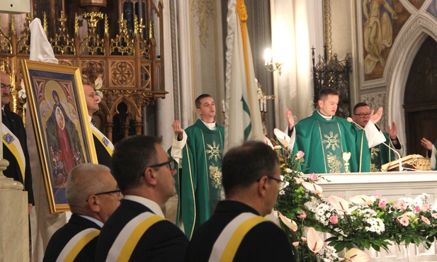 Eucharystii na zakończenie peregrynacji ikony MB przewodniczył ks. Grzegorz Zieliński.