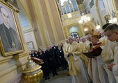 Mszy św. i modlitwie o wyniesienie na ołtarze sługi Bożego bp. Piotra Gołębiowskiego przewodniczył bp Henryk Tomasik.