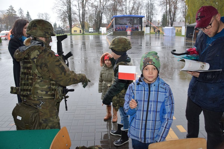 Piknik wojskowy w Sandomierzu