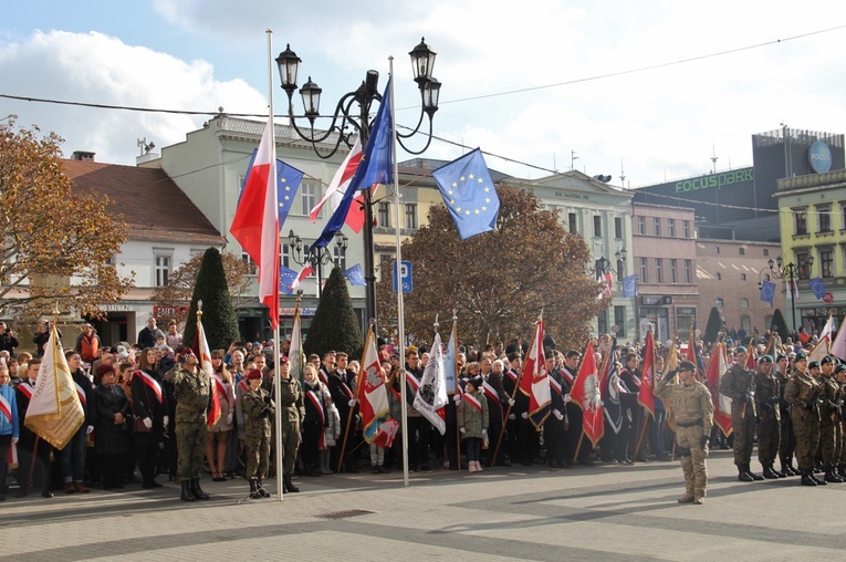 Rybnik. Obchody 11 listopada