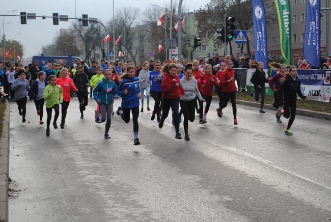 Stalowa Wola. 27. Uliczny Bieg Niepodległości