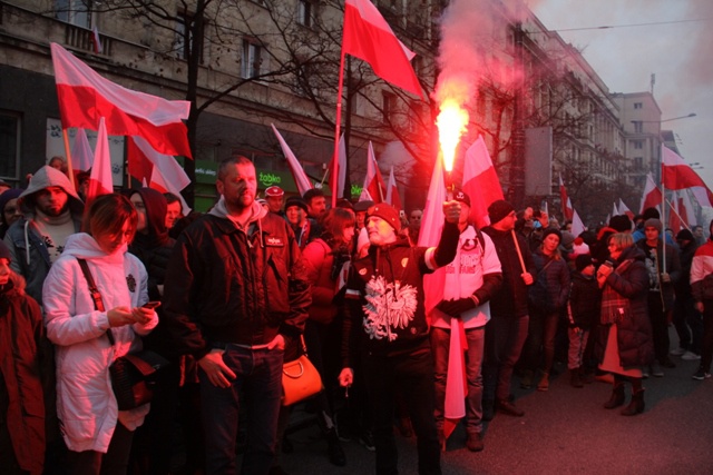 X Marsz Niepodległości przeszedł ulicami stolicy 