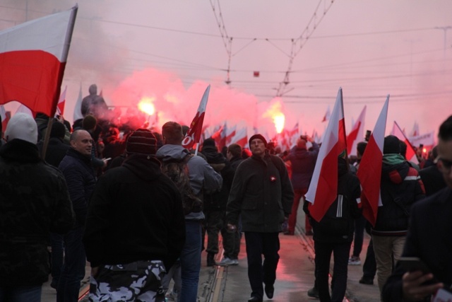 X Marsz Niepodległości przeszedł ulicami stolicy 