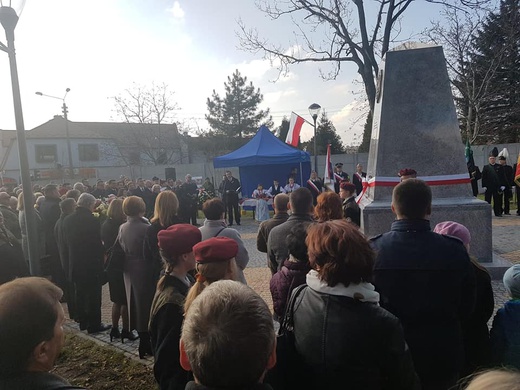 Bieruń. Odsłonięto pomnik Powstańców Śląskich