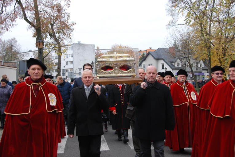Uroczystości ku czci św. Wiktorii w Łowiczu - procesja