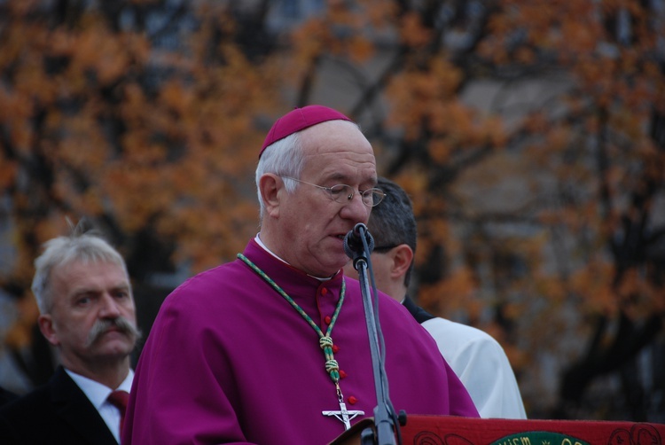 Uroczystości ku czci św. Wiktorii w Łowiczu - procesja