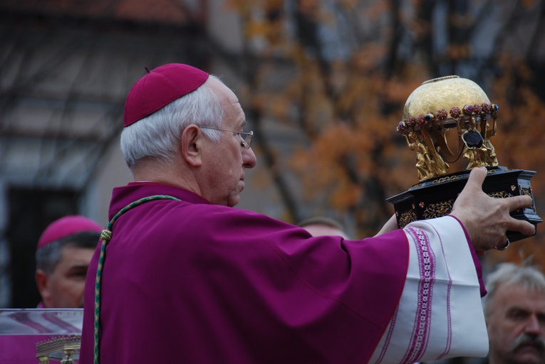 Uroczystości ku czci św. Wiktorii w Łowiczu - procesja