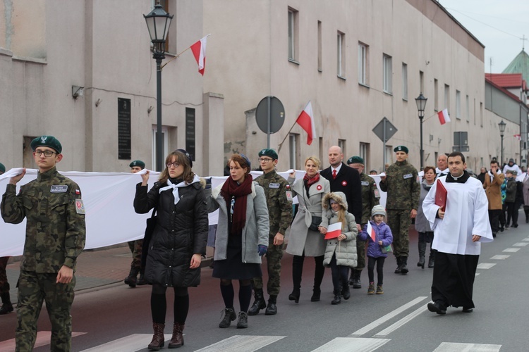 Uroczystości ku czci św. Wiktorii w Łowiczu - procesja