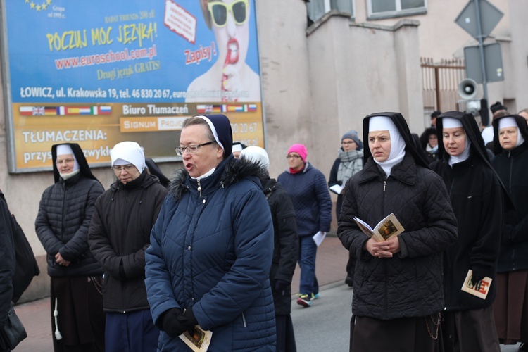 Uroczystości ku czci św. Wiktorii w Łowiczu - procesja