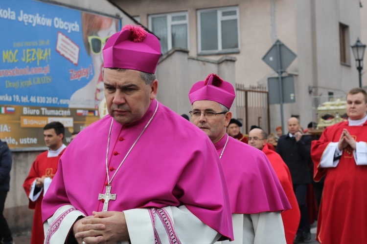 Uroczystości ku czci św. Wiktorii w Łowiczu - procesja