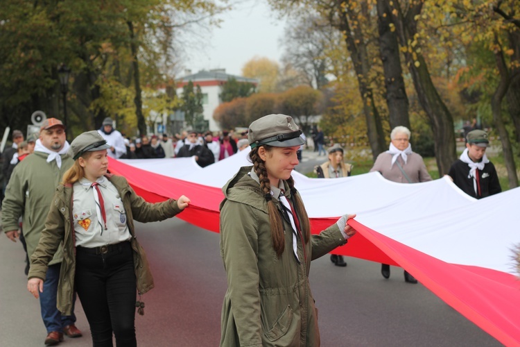 Uroczystości ku czci św. Wiktorii w Łowiczu - procesja