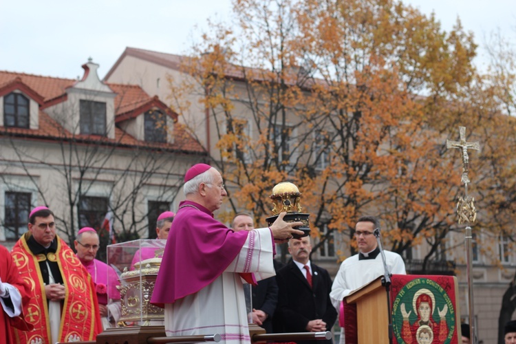 Uroczystości ku czci św. Wiktorii w Łowiczu - procesja