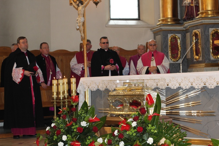 Uroczystości ku czci św. Wiktorii w Łowiczu - procesja