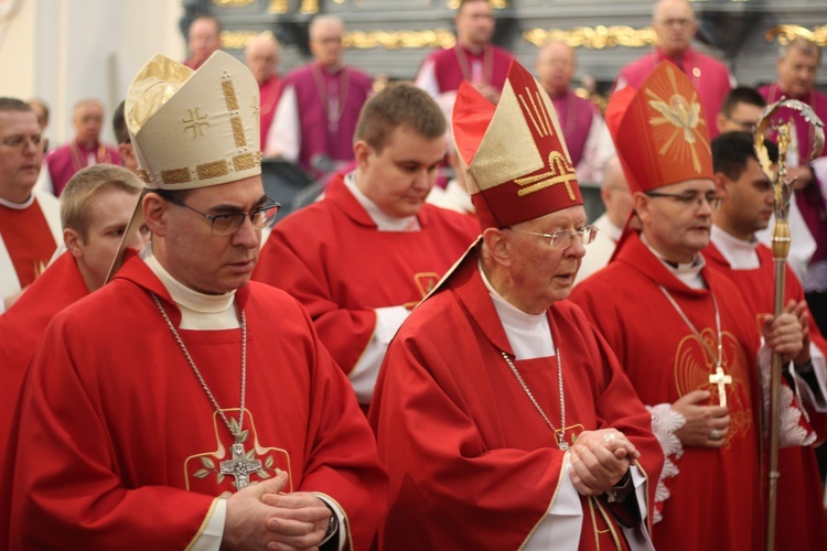 Uroczystości ku czci św. Wiktorii w Łowiczu - Eucharystia