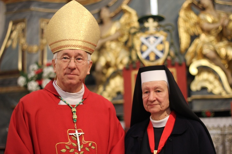 Uroczystości ku czci św. Wiktorii w Łowiczu - Eucharystia